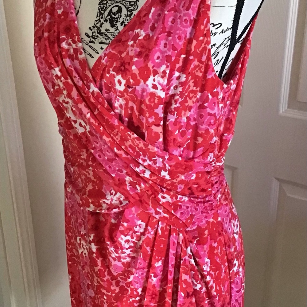 Red, Pink & White Floral Dress NWOT High Quality!